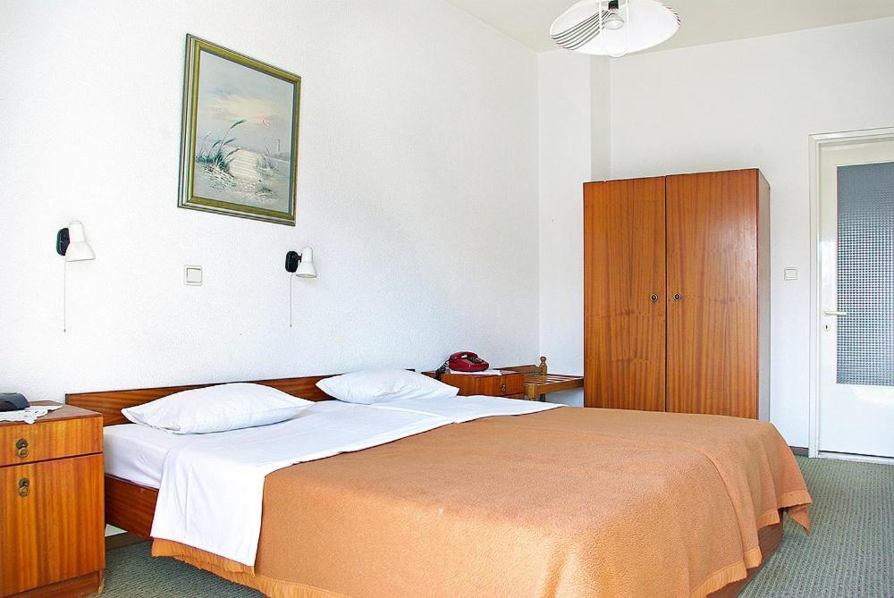 Hotel Helios Паралия-Катерини Номер фото